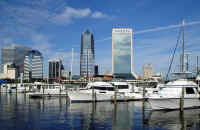 05.jpg (124998 bytes)