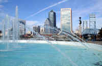 18.jpg (124011 bytes)